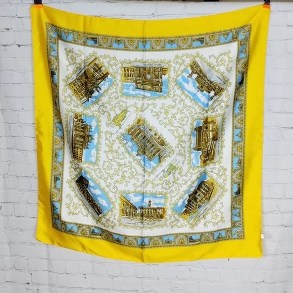 Landmark Scarf Made In Italy - Picture 1 of 9